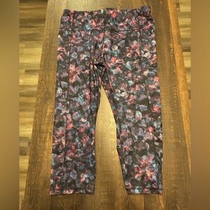 Avia Black and Blue Patterned Leggings